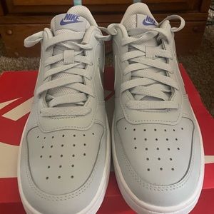 Nike court borough low 2 FP